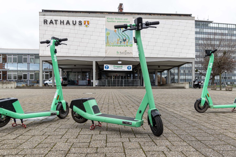 In Salzgitter gibt es neuerdings noch mehr E-Scooter. Bolt mischt auf dem Markt mit. 