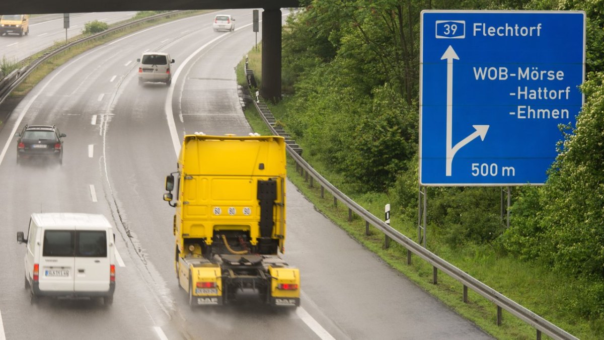 A39 bei Wolfsburg: Hiobsbotschaft für VW-Pendler – HIER wird's jetzt richtig eng!