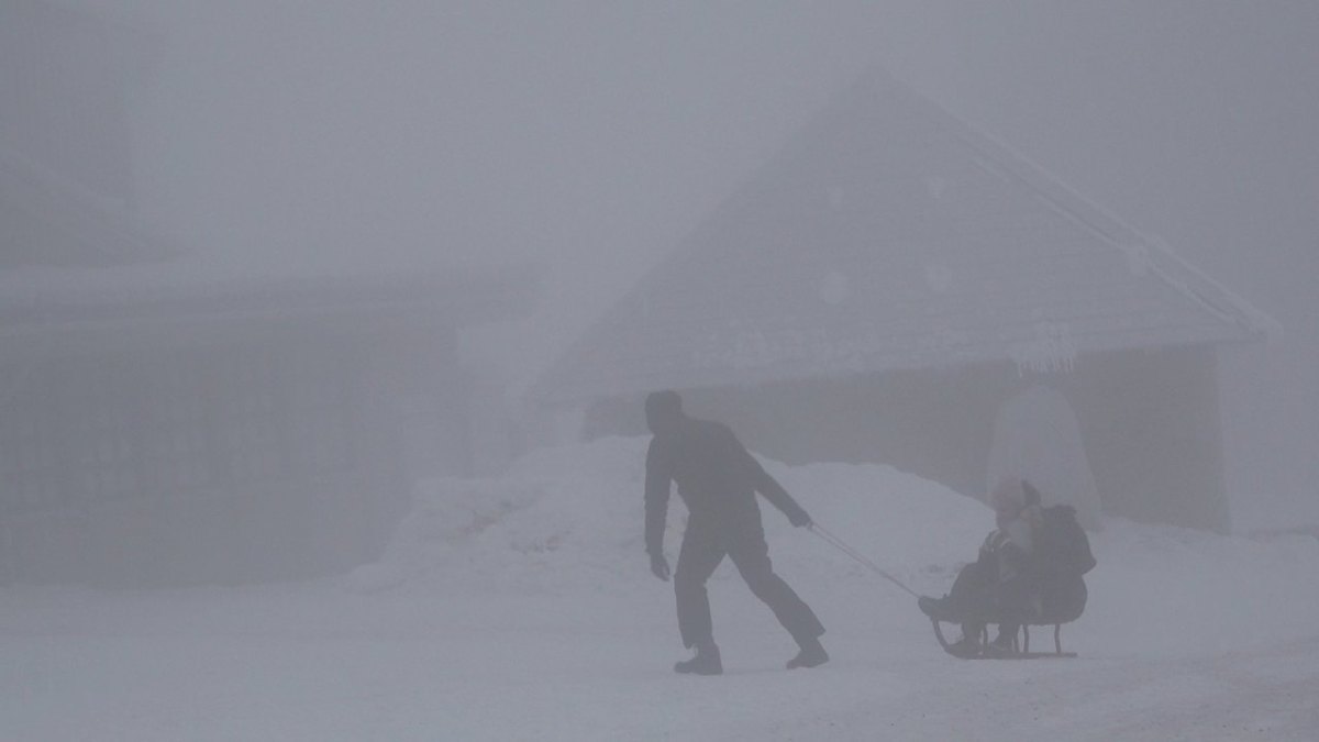 Harz Brocken Schnee Orkan Deutscher Wetterdienst Berg Wanderung