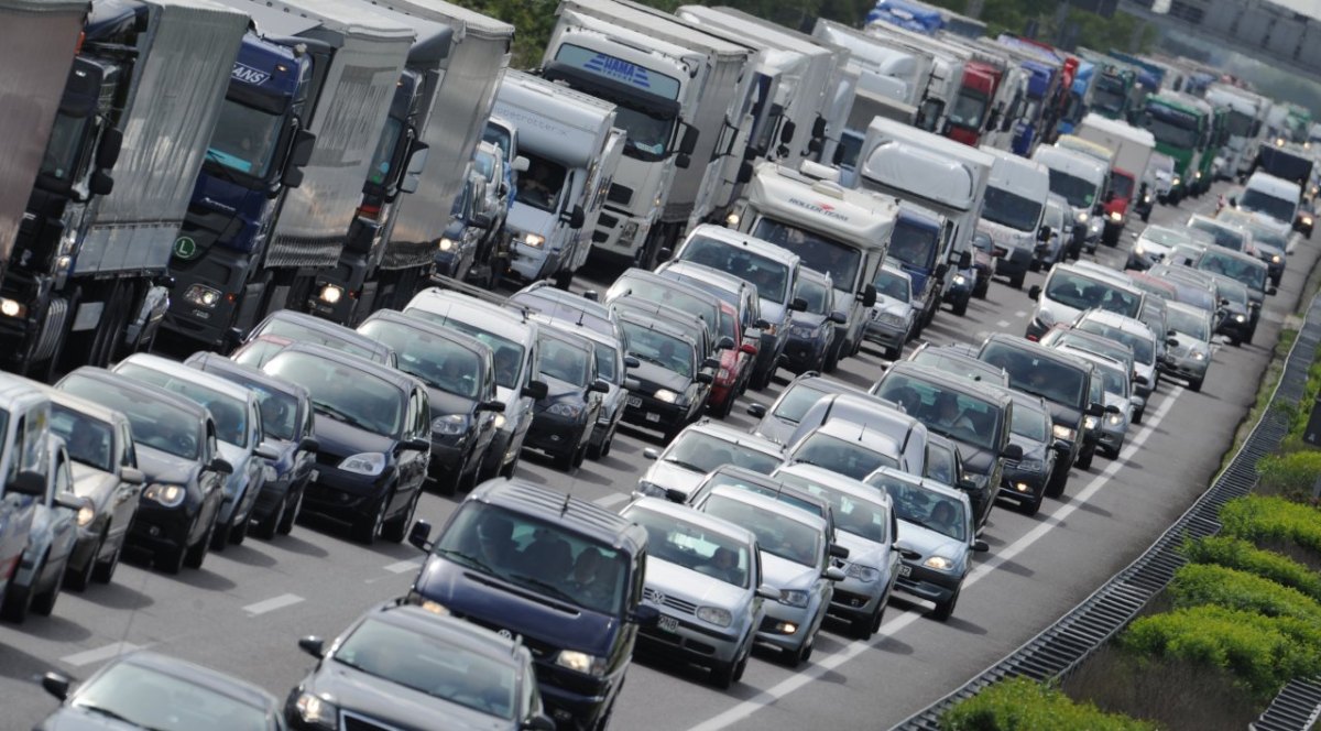 Stau auf der A2 bei Braunschweig