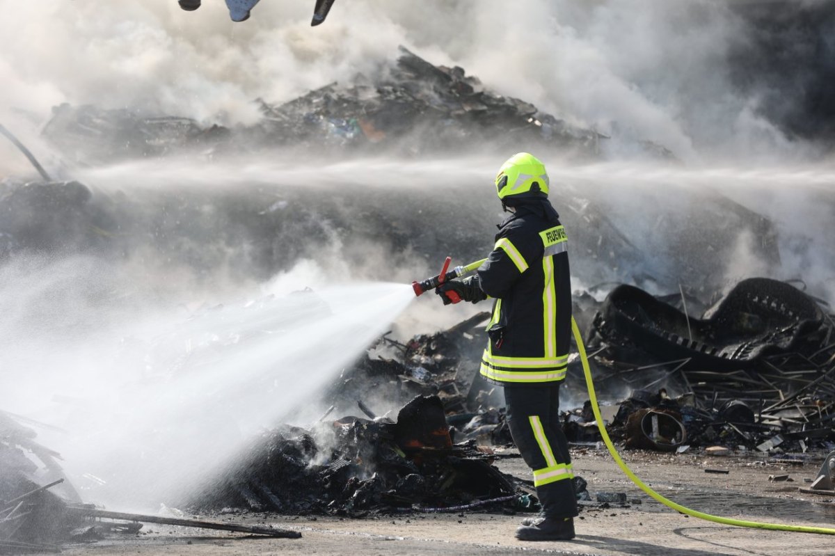 Feuerwehr Brand Salzgitter.JPG