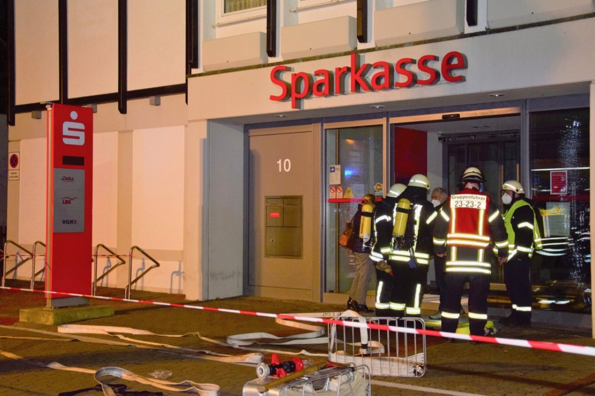 Kreis Wolfenbüttel Automat Sparkass.JPG