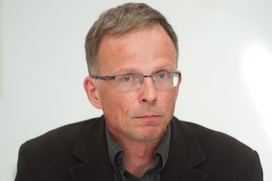Kai Weber, Geschäftsführer des Flüchtlingsrat Niedersachsen, hat in der Rassismus-Debatte Stellung bezogen. (Archivbild)