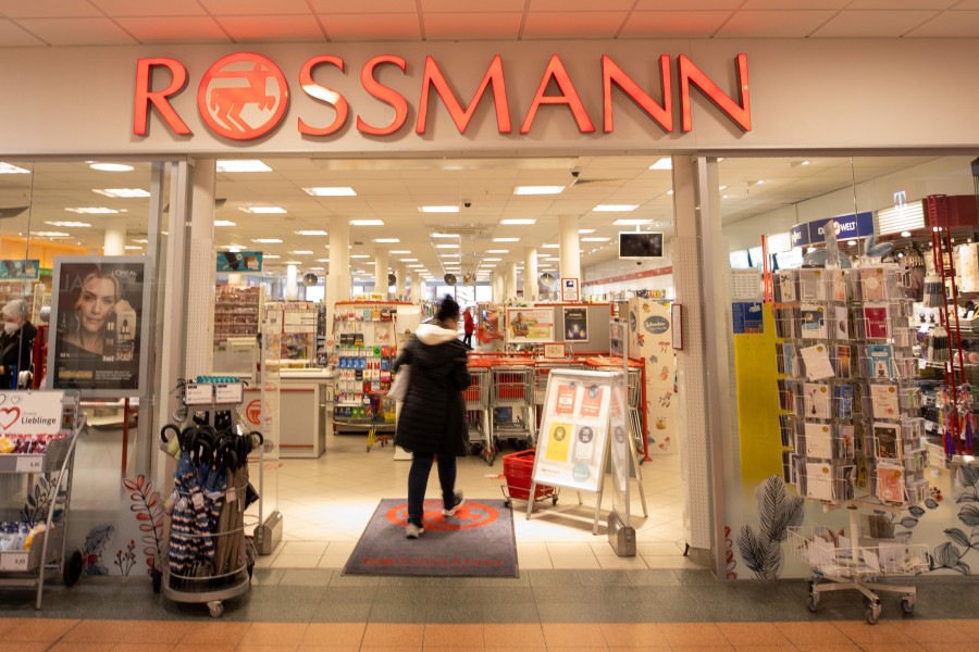 Auch wenn die Corona-Pandemie so gut wie überstanden sei, so setzt der Ukraine-Krieg auch Rossmann in Niedersachsen ordentlich zu. (Archivbild)