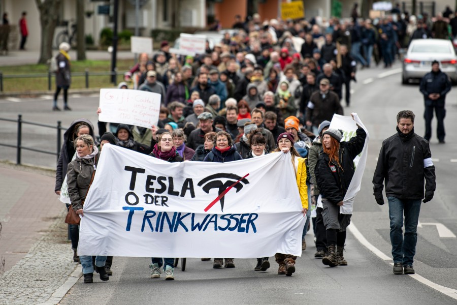 Gegen das neue Tesla-Werk in Brandenburg gab es große Proteste. 