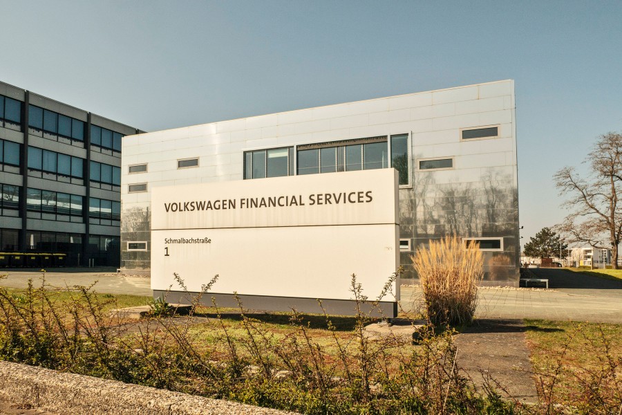 Jubel bei den Mitarbeitern von VW Financial Services! Sie dürfen sich über einen satten Bonus freuen. (Archivbild)