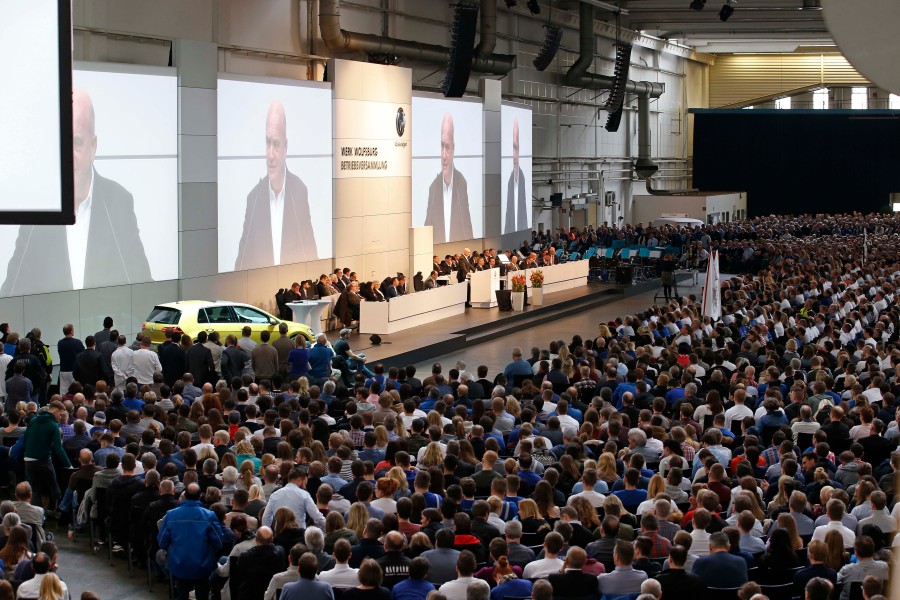 Bilde vergangener Tage. So sah eine VW-Betriebsversammlung vor der Corona-Pandemie aus. Die Aufnahme entstand 2017. 
