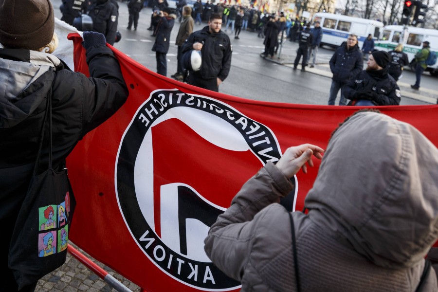 Die Antifa in Braunschweig geht immer wieder gegen rechte Umtriebe auf die Straße. (Symbolbild)