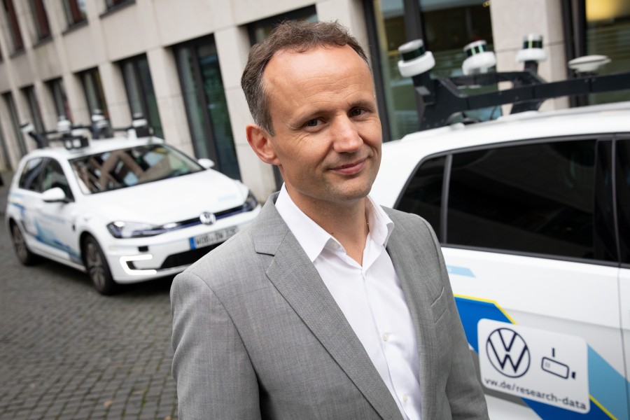 Unter Ex-VW-Nutzfahrzeuge-Chef Alexander Hitzinger sollen größere Beträge verschwendet worden sein. (Archivbild)