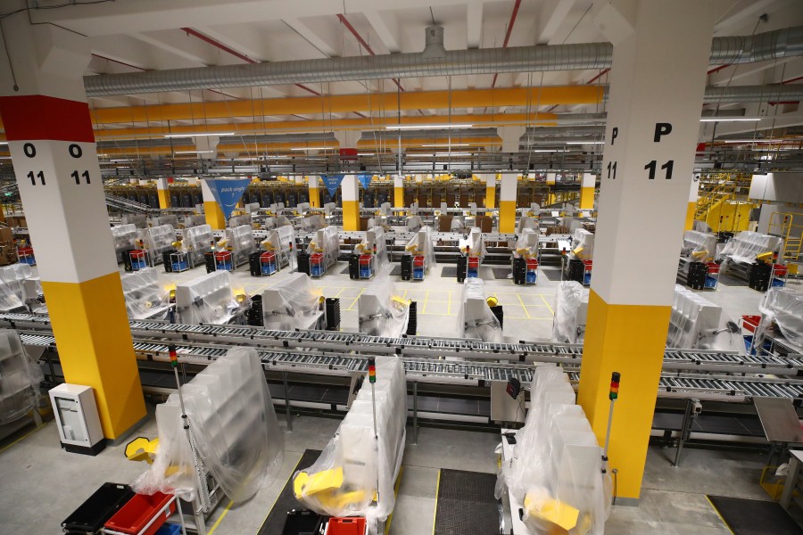 Amazon möchte in Deutschland neue Arbeitsplätze schaffen. Helmstedt in Niedersachsen ist auch dabei. (Symbolbild)