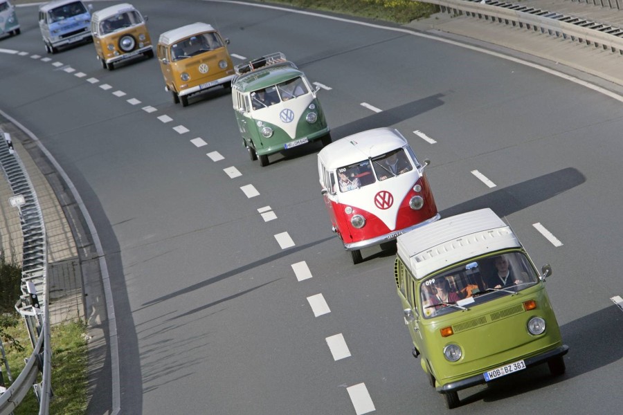 Schlechte Nachrichten für alle Bulli-Fans! VW sagt das langersehnte Festival ab. 