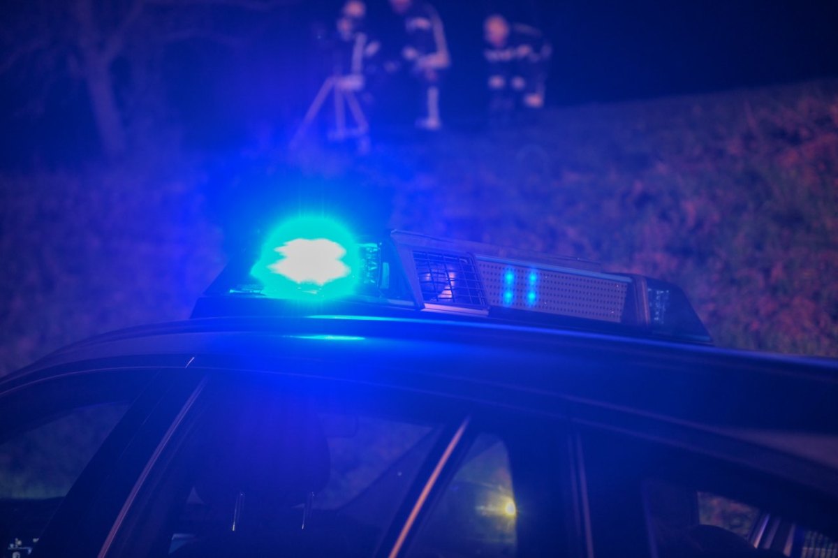Braunschweig-Polizei-Blaulicht.jpg
