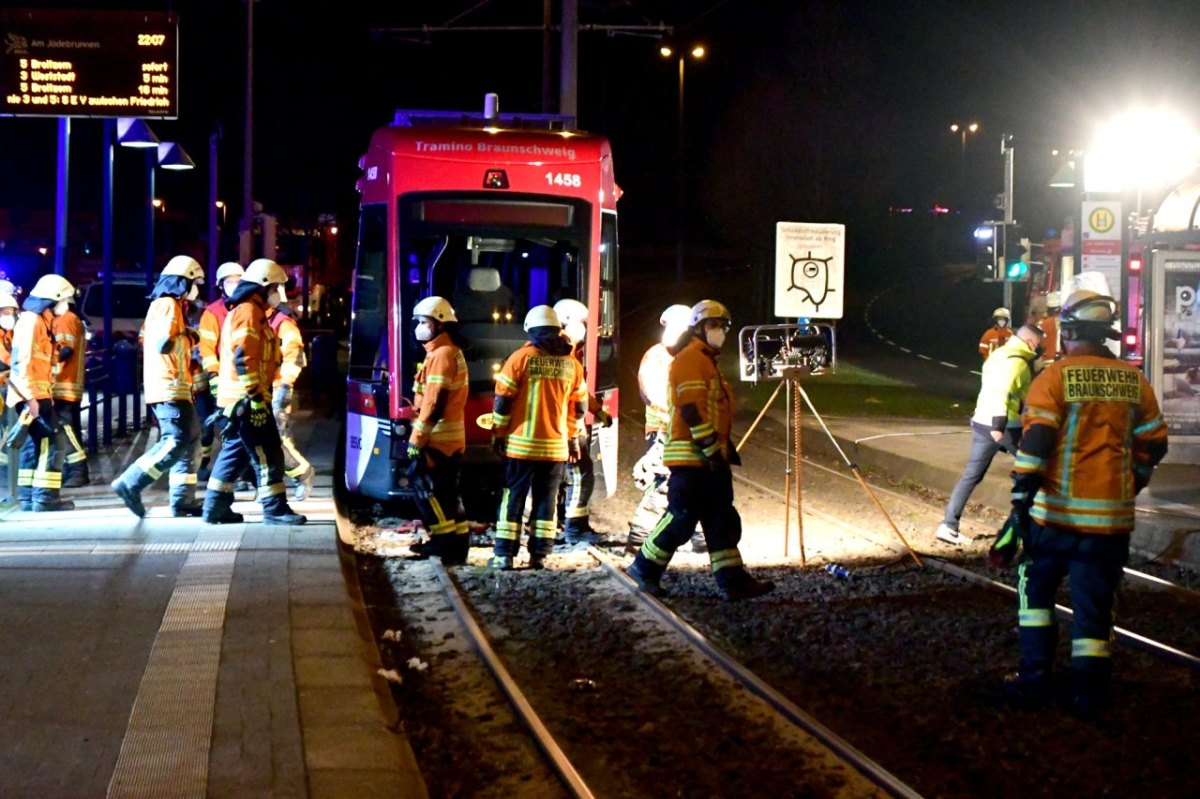 Braunschwieg Straßenbahn Unfall Münchenstraße