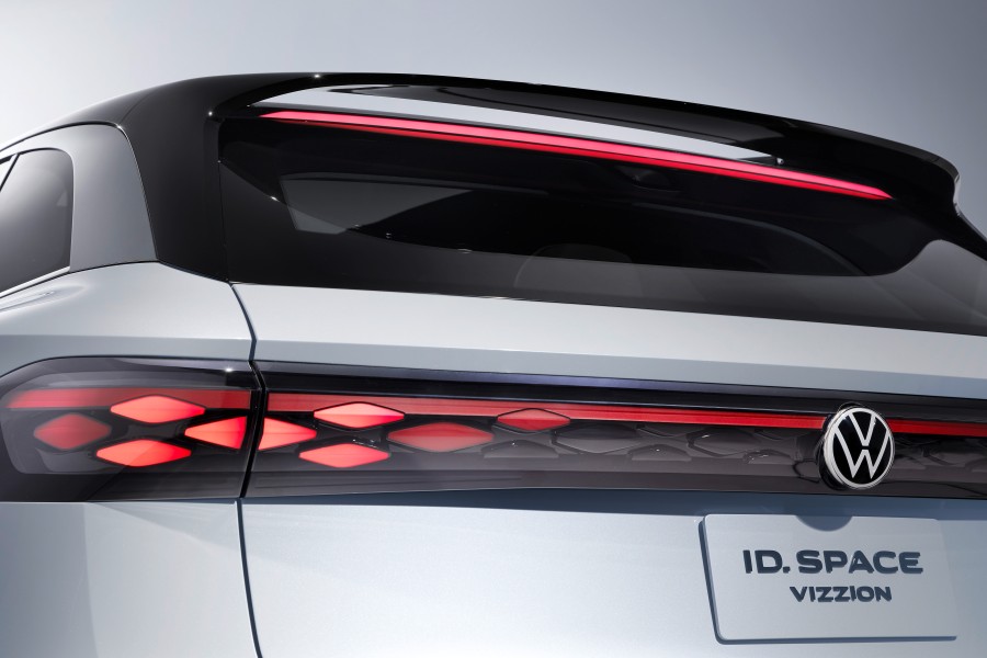 Der ID.7 soll die aerodynamischen Eigenschaften eines Gran Turismo mit den großzügigen Raumverhältnissen eines SUV vereinen.