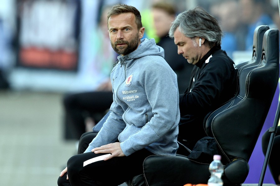 Eintracht Braunschweig: Löwen-Coach Michael Schiele und Co-Trainer Matthias Lust wollen die Standards besser trainieren.