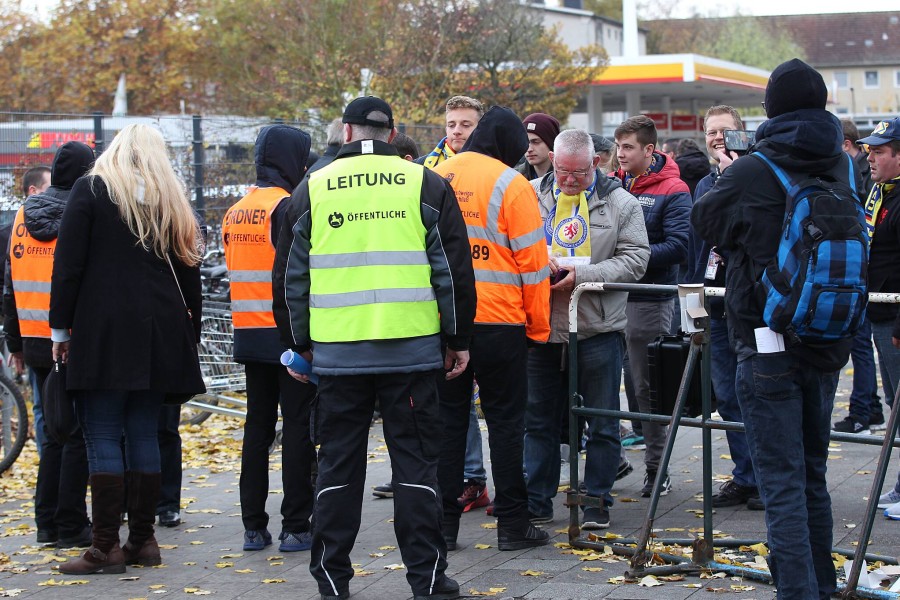 Müssen die Fans bald immer ihre Daten abgeben?