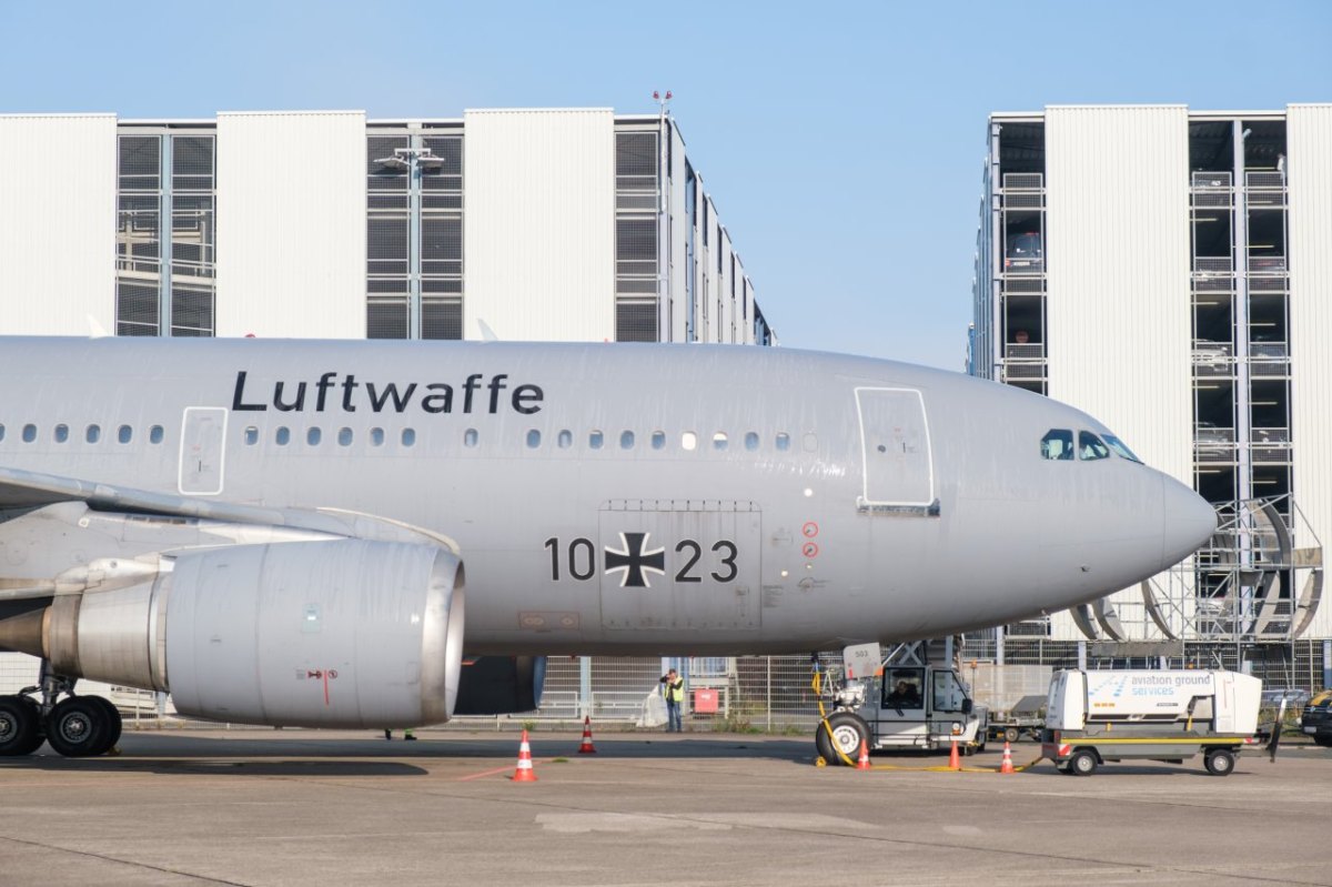 Flugzeug Serengeti-Park Flughafen Hannover