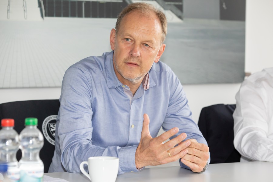 Paukenschlag bei Eintracht Braunschweig: VW-Manager Frank Fiedler gibt sein Amt als Aufsichtsratschef auf. (Archivbild)