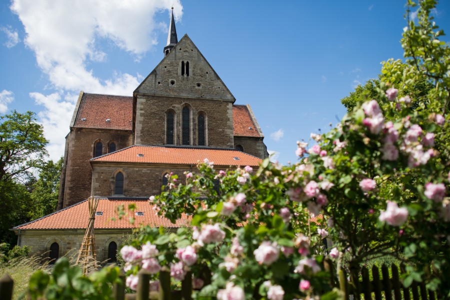Das Kloster Riddagshausen mit der Klosterkirche in Braunschweig. (Symbolbild)