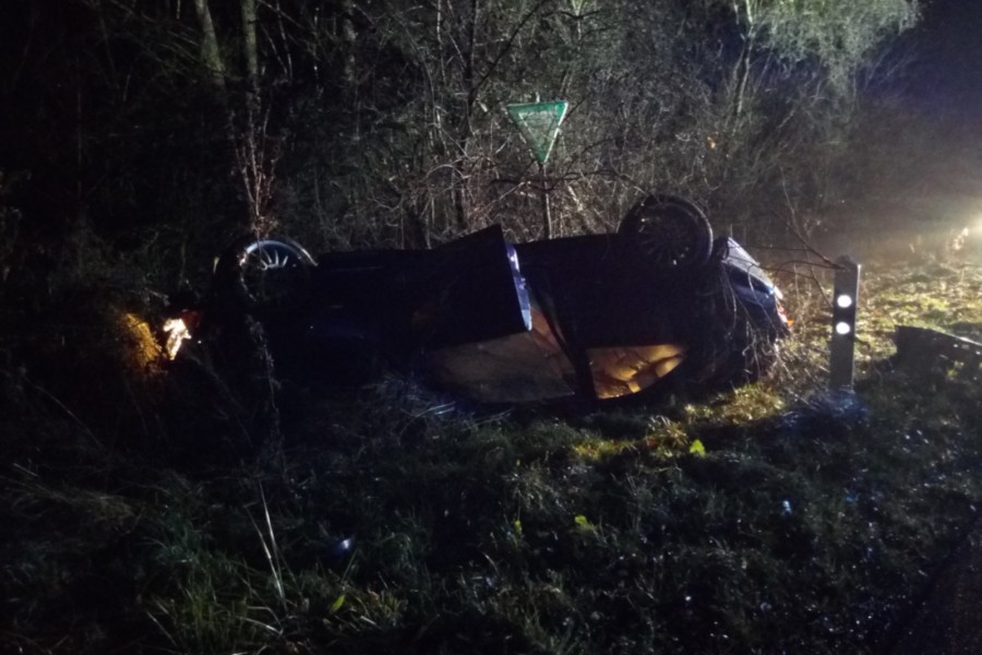 Nächtlicher Crash im Landkreis Helmstedt!