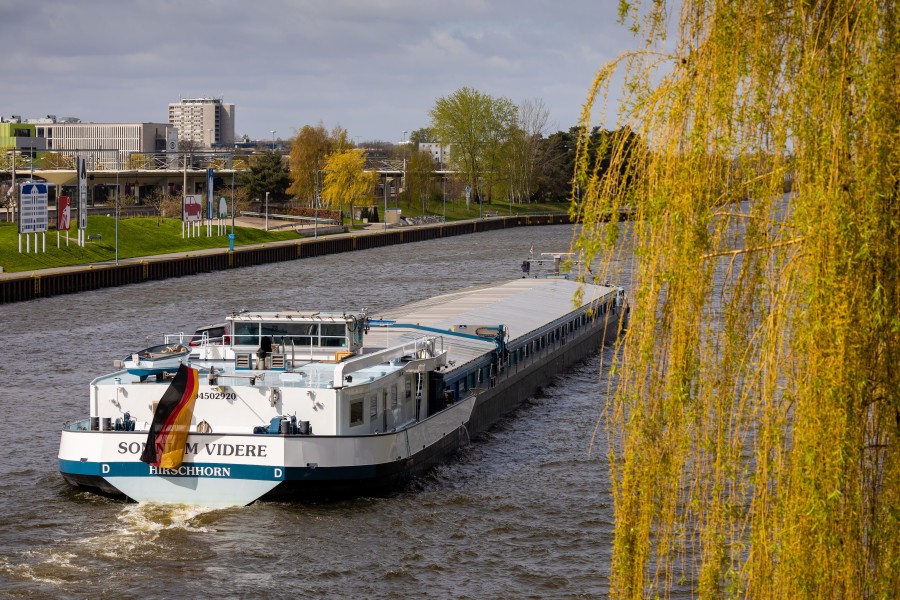 Am Mittellandkanal hat sich in Hannover beinahe ein Drama abgespielt. (Symbolbild)