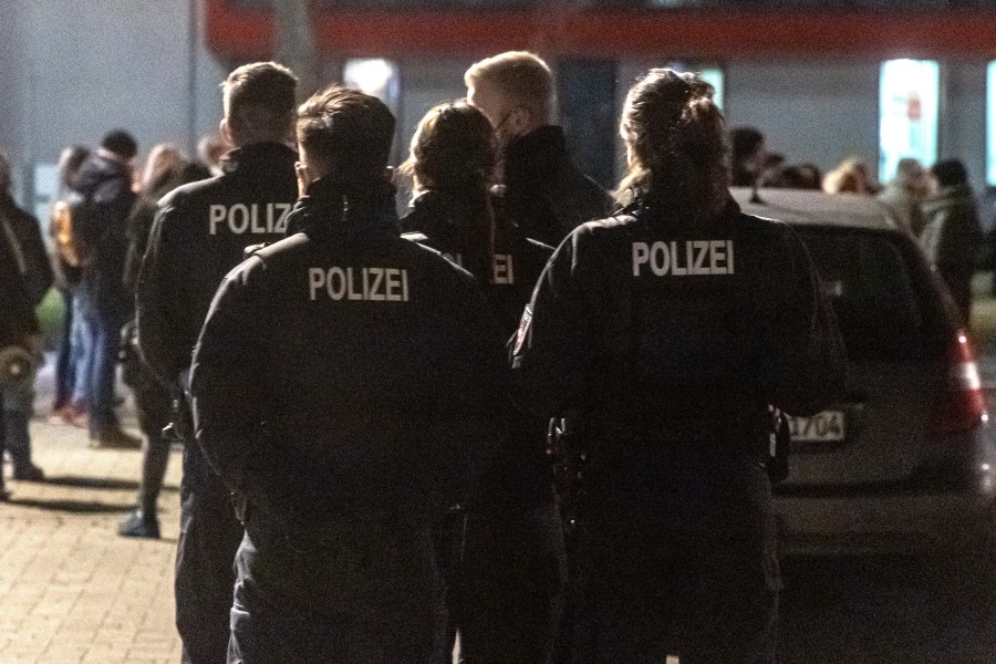 Auch in Salzgitter gab es wieder eine Demo. Hier blieb aber dem vernehmen nach alles ruhig.