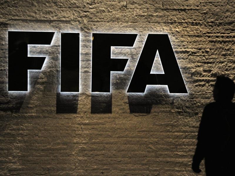 Nach einer von der FIFA selbst in Auftrag gegebenen Studie sollte der Weltverband seinen Einfluss politisch nutzen.