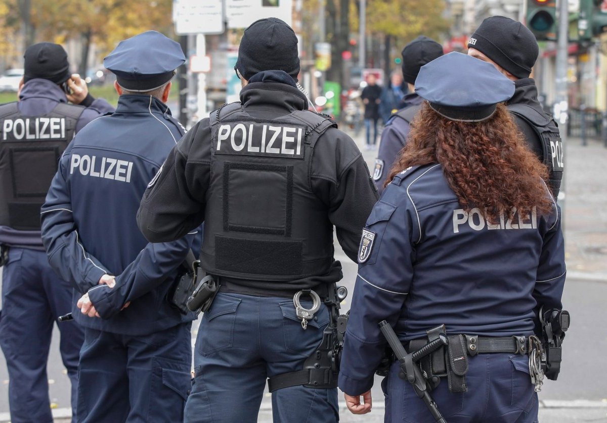Polizei Niedersachsen.jpg