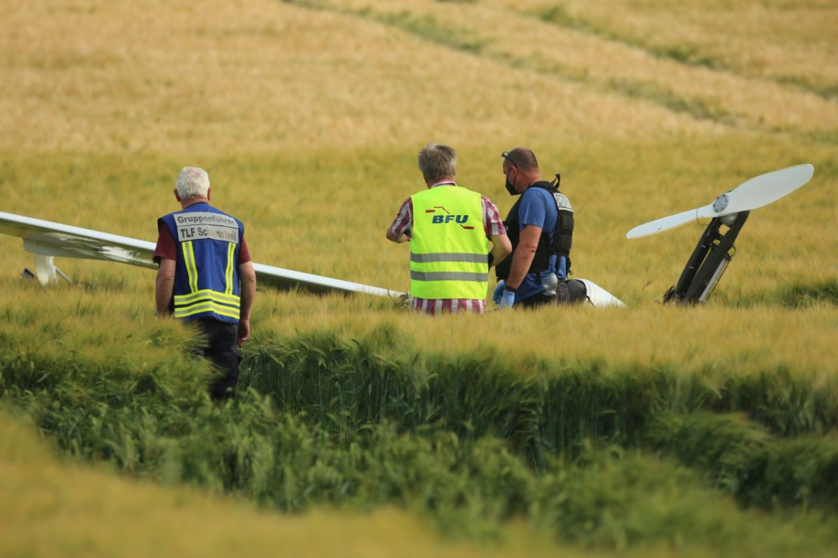 Schlanstedt Harz Flugzeug abgestürzt Pilot tot