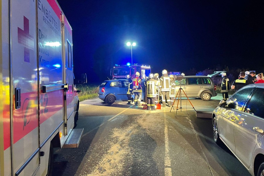Bei einem Unfall in Wolfenbüttel mussten zwei Feuerwehrmannschaften aus zwei unterschiedlichen Ortschaften ausrücken! 