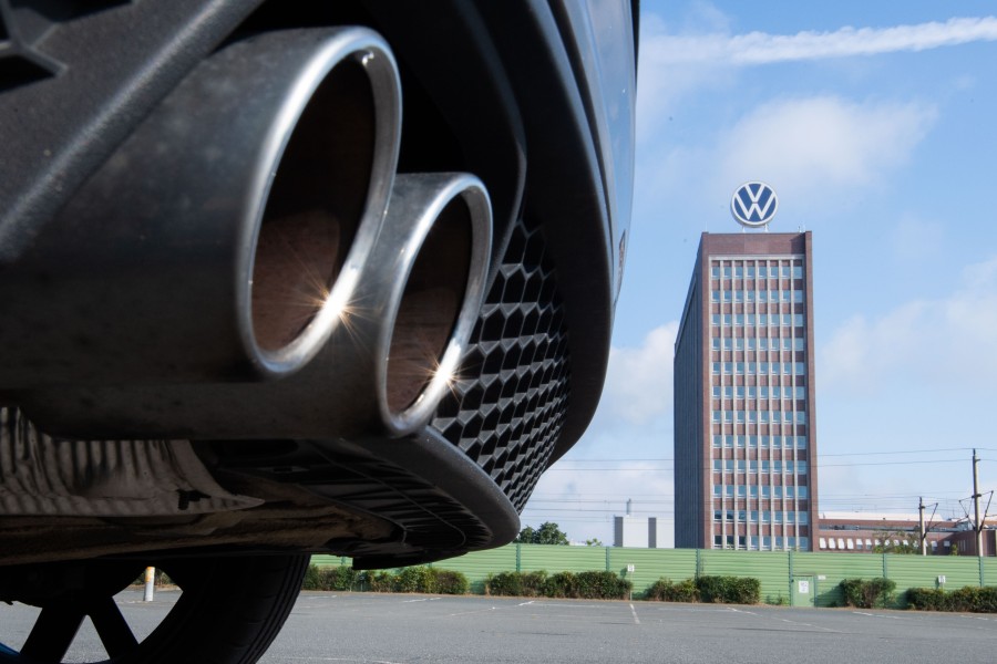 Die EU will, dass VW auf die Kunden zugeht, die vom Dieselskandal betroffen waren. (Symbolbild)