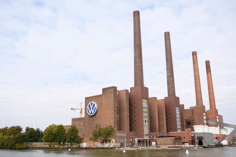 Beim VW-Werk in Wolfsburg stehen die Bänder diesmal nicht still. 