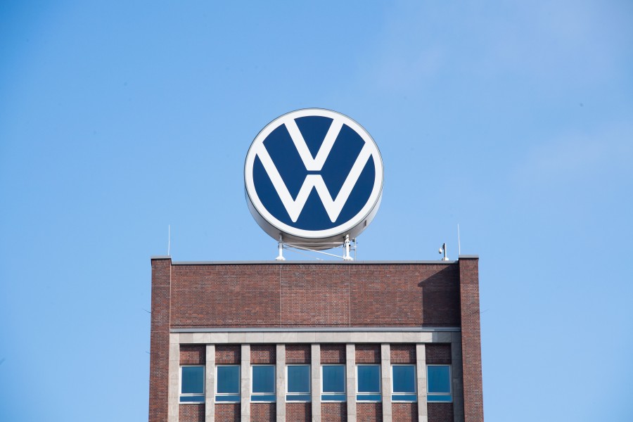 Weitere Einbrüche der Verkaufszahlen bereiten dem Autohersteller VW große Sorgen. (Symbolbild)