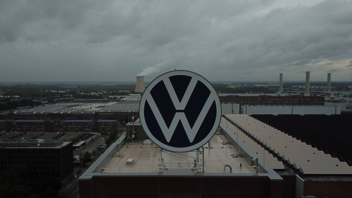 VW Logo.jpg