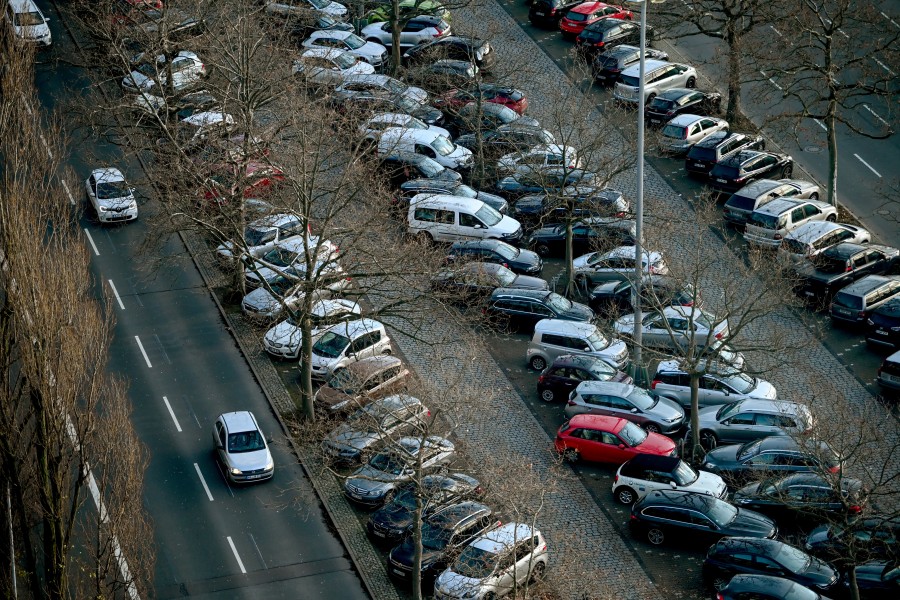 Diesen Anblick kennen Autofahrer in Wolfsburg nur zu Gut. Aber damit soll jetzt Schluss sein! (Archivbild)