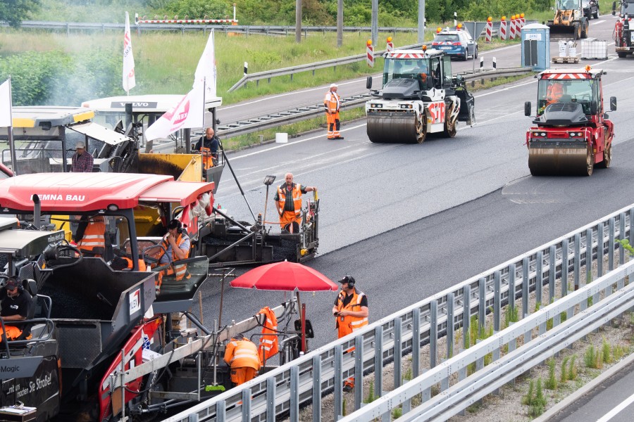 Die A2 soll auf knapp vier Kilometern Länge eine neue Asphaltdecke bekommen. 