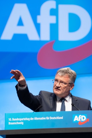 Jörg Meuthen, Bundessprecher der AfD, spricht beim Parteitag der AfD in Braunschweig. (Archivbild)