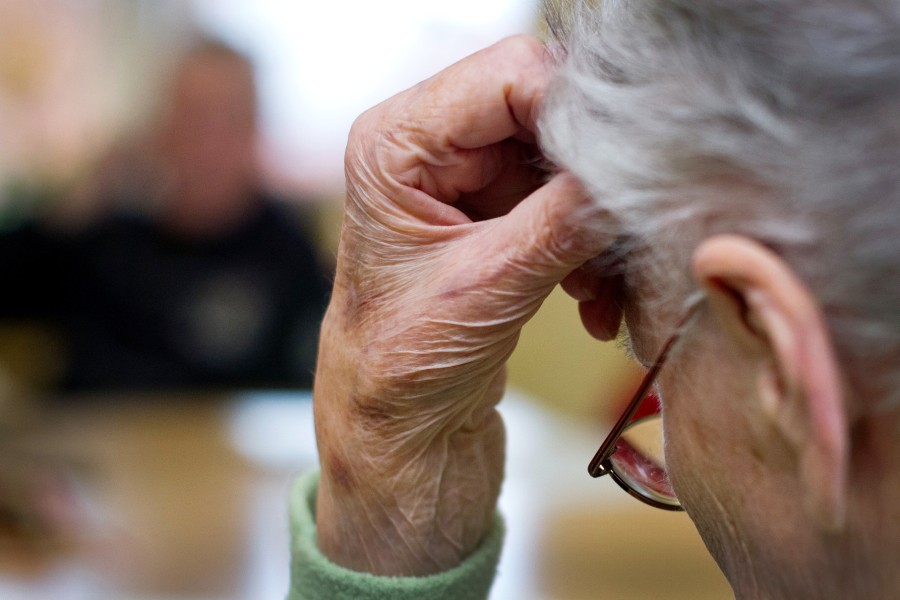 Eine Seniorin aus Braunschweig ist Opfer eines Schockanrufers geworden. (Symbolbild)