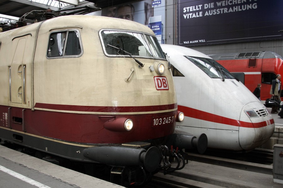 Eine besondere Lok der Deutschen Bahn bringt dich bald von Wolfsburg an die Ostsee. (Archivbild)