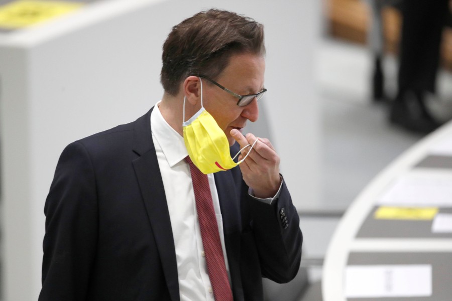 Niedersachsens FDP-Chef Stefan Birkner hält nicht viel von den neuen Corona-Regeln. (Archivbild)