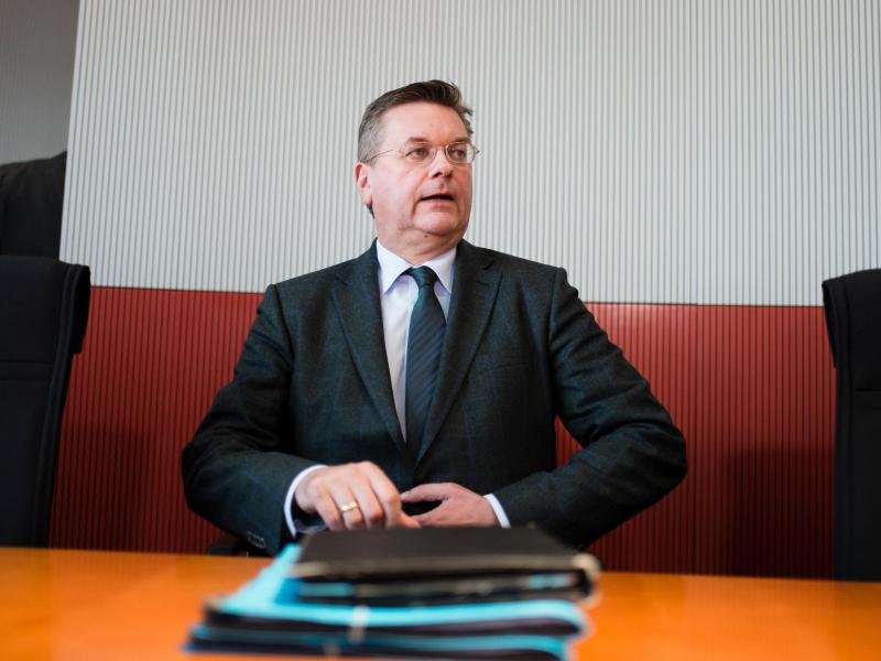 grindel.jpg