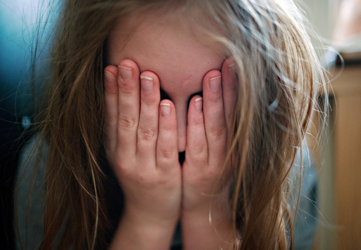 häusliche gewalt kindesmissbrauch gewalt kinder mädchen