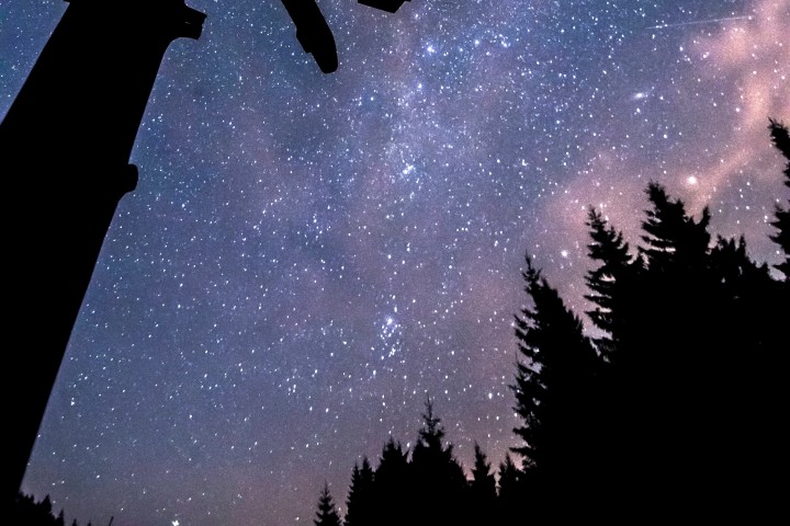 Der Harz hat sein eigenes Himmelsspektakel zu bieten – sollten die Wetterbedingungen passen. (Archivbild)