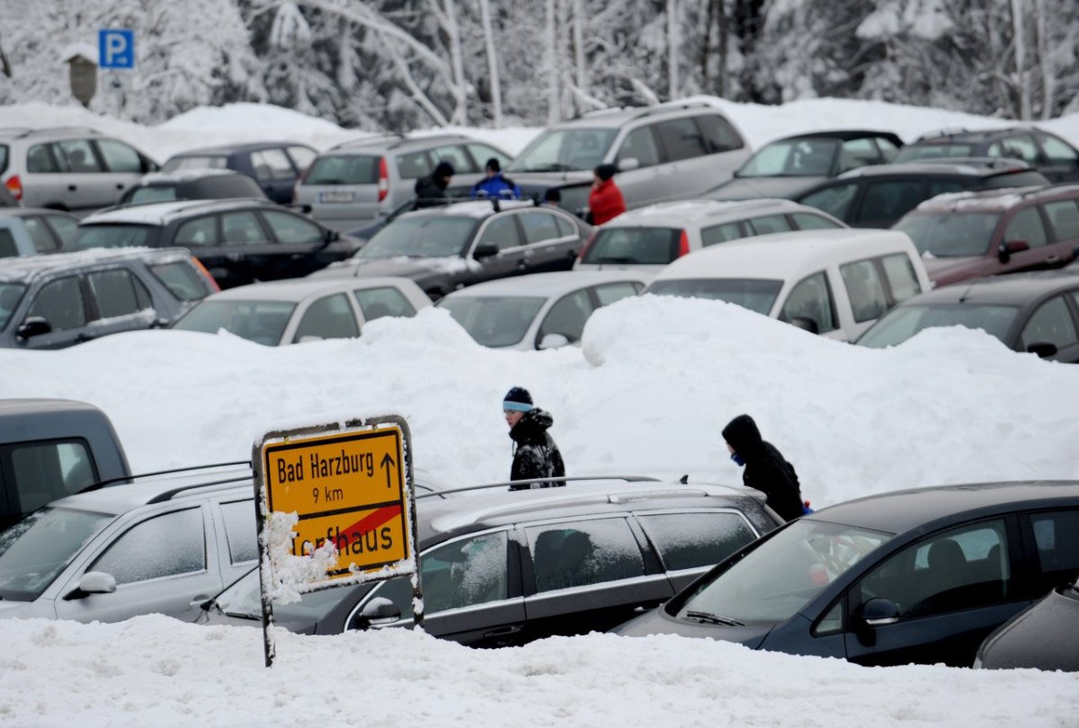 harz schnee ski parkplatz chaos belegt braunlage torfhaus