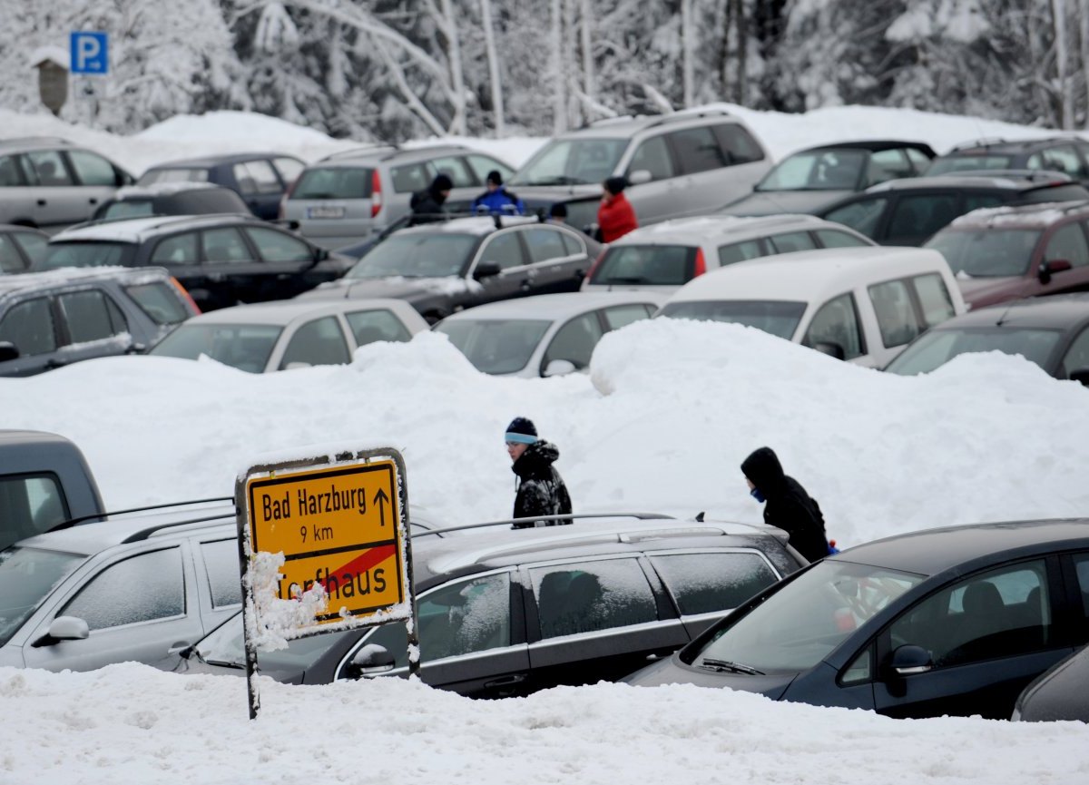 harz schnee ski parkplatz chaos belegt braunlage torfhaus