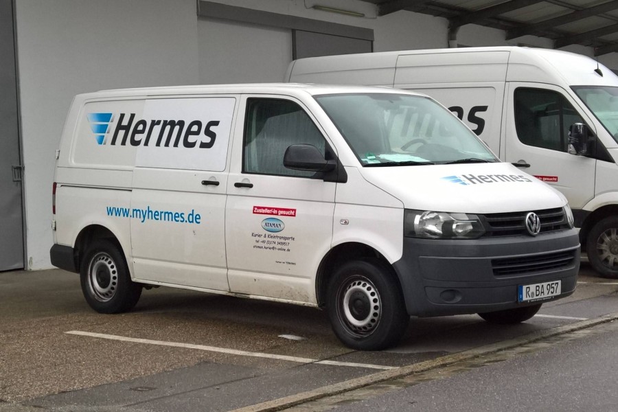 Eine Kooperation zwischen VW und Hermes? Eine neue Idee soll bald auf den Straßen rollen. (Archivbild)