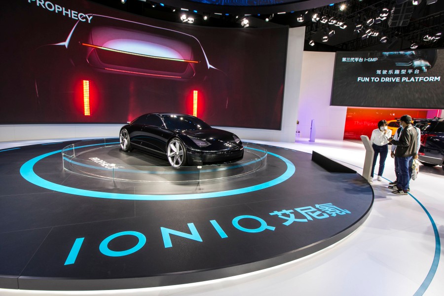 Mit der Ioniq-Reihe konkurriert Hyundai nun mit VW. (Archivbild)