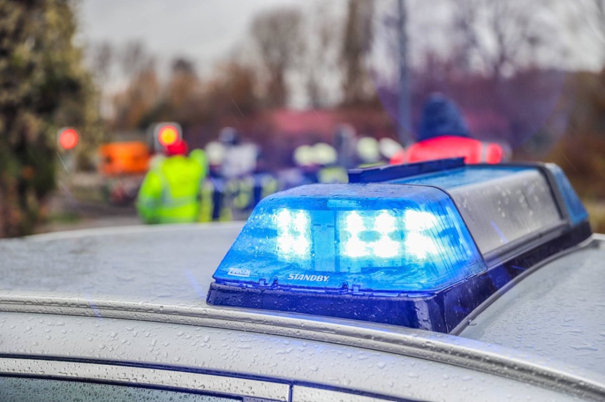polizei blaulicht unfall thüringen altenburg rettungsgasse
