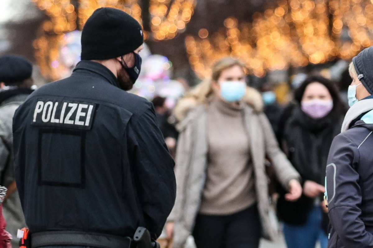 polizei hannover maskenpflicht corona innenstadt kontrolle twitter video