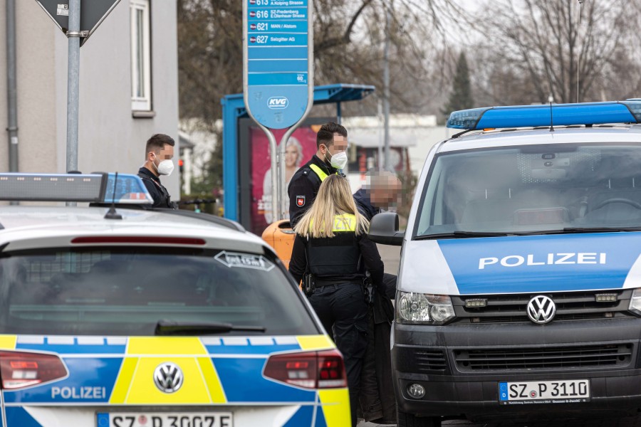 Die Polizei Salzgitter nahm den mutmaßlichen Messerstecher fest. 